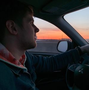 Meet your Posher, Thomas